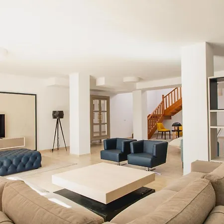 Azure Lanzarote By Villagrancanaria Vila *