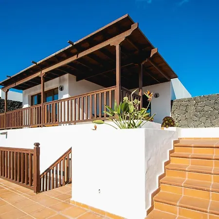 Villa Azure Lanzarote By Villagrancanaria